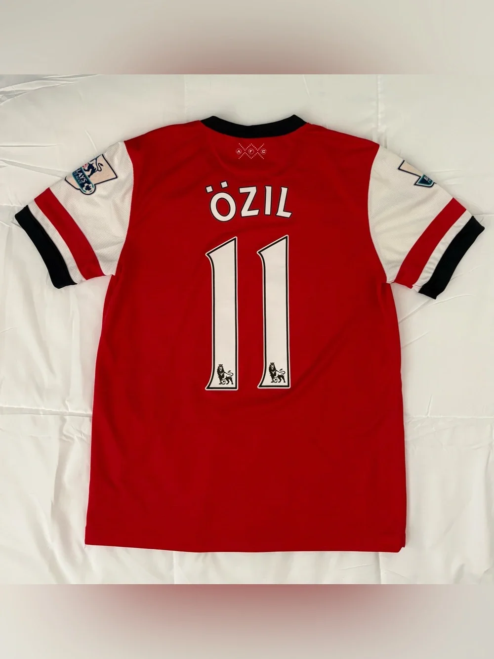 Mesut Ozil #11 Arsenal Nike 2012-2014 Home Football Shirt Soccer Jersey Size M